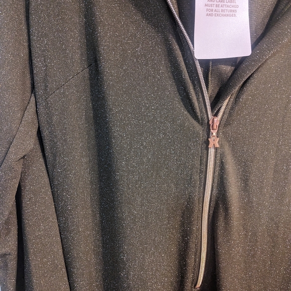 Jumpsuit - Picture 2 of 6